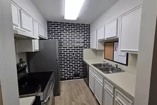 1297 Tree Creek Ct, Clarkston, GA 30021 - Photo 3