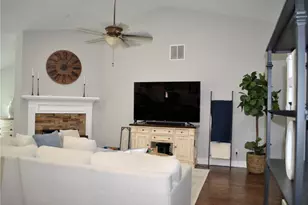 718 Bartow Dr, Dacula, GA 30019 - Photo 9