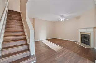 1938 Dilcrest Dr, Duluth, GA 30096 - Photo 9