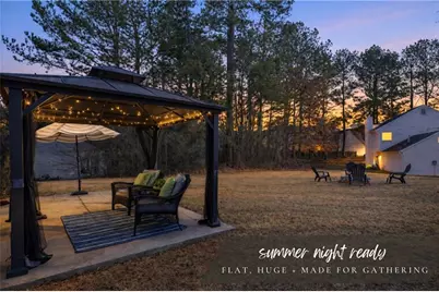 1715 Silverchase Drive SW, Marietta, GA 30008 - Photo 11
