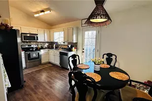 6600 Crystal Cove Trail, Gainesville, GA 30506 - Photo 3