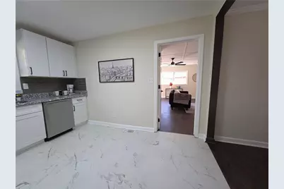 1576 S Gordon Road, Austell, GA 30168 - Photo 13