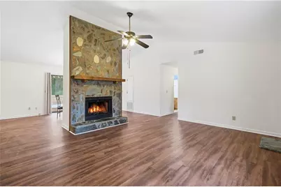 2994 Owens Meadow Drive NW, Kennesaw, GA 30152 - Photo 9