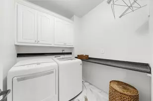 9635 Autry Falls Dr, Alpharetta, GA 30022 - Photo 47