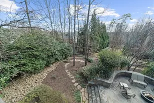 9635 Autry Falls Dr, Alpharetta, GA 30022 - Photo 33