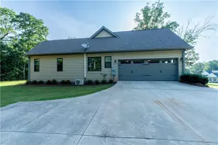 7609 Fern Ln, Lula, GA 30554 - Photo 49