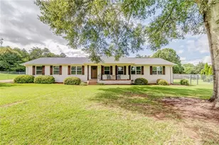 109 Lake St, Rockmart, GA 30153 - Photo 1