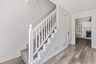 7169 Williamsburg Dr, Riverdale, GA 30274 - Photo 3