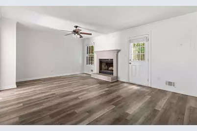 7169 Williamsburg Drive, Riverdale, GA 30274 - Photo 9