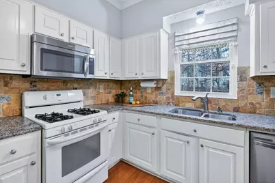 3639 Monticello Commons, Peachtree Corners, GA 30092 - Photo 9