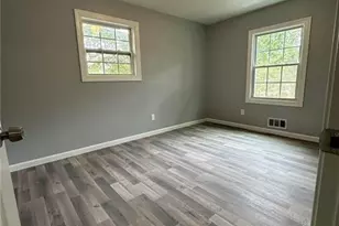 1685 Kinglet Rd, Jonesboro, GA 30238 - Photo 9