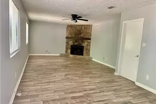 3897 Murdock Ln, Duluth, GA 30096 - Photo 5