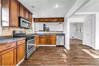 1327 Cotton Creek Drive, Lawrenceville, GA 30045 - Photo 7