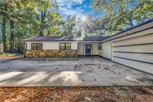 1327 Cotton Creek Dr, Lawrenceville, GA 30045 - Photo 1