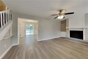 2839 Mountbery Dr, Snellville, GA 30039 - Photo 3