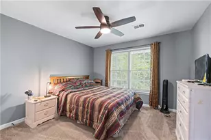 1035 Bridle Path Dr, Lawrenceville, GA 30045 - Photo 23