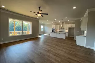 120 Cherokee Rose Ln, Hoschton, GA 30548 - Photo 3