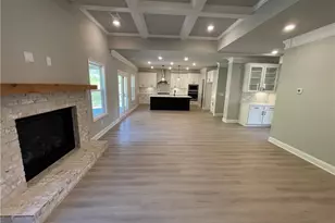 237 Cherokee Rose Ln, Hoschton, GA 30548 - Photo 7