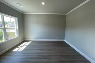 237 Cherokee Rose Ln, Hoschton, GA 30548 - Photo 5