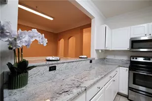 4007 Westchester Ridge NE, Brookhaven, GA 30329 - Photo 3