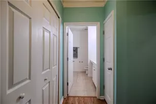 4007 Westchester Ridge NE, Brookhaven, GA 30329 - Photo 11