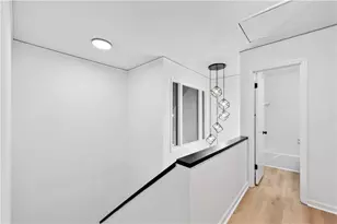 11 Forrest Pl, Atlanta, GA 30328 - Photo 19