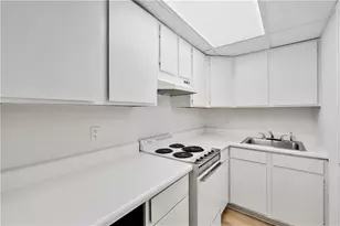 11 Forrest Pl, Atlanta, GA 30328 - Photo 33