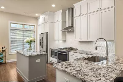 4751 Roswell Road, Atlanta, GA 30342 - Photo 9