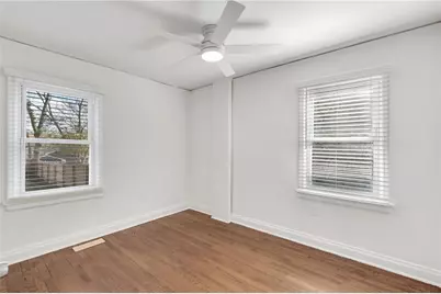 22 Vinson Drive SE, Atlanta, GA 30317 - Photo 19