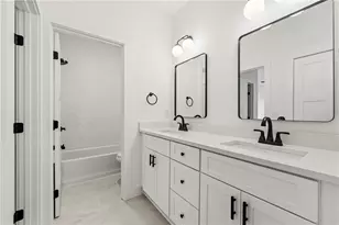 5676 Meadow View Dr, Jefferson, GA 30549 - Photo 33