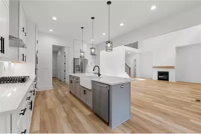 5676 Meadow View Drive, Jefferson, GA 30549 - Photo 11