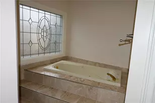 1402 Bromley Dr NE, Snellville, GA 30078 - Photo 65