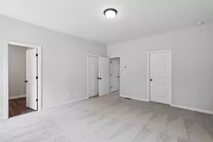 2696 Crk Vw Ter NW, Atlanta, GA 30318 - Photo 15