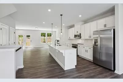 2696 Creek View Terrace NW, Atlanta, GA 30318 - Photo 7