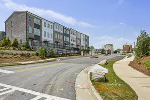 2696 Crk Vw Ter NW, Atlanta, GA 30318 - Photo 35