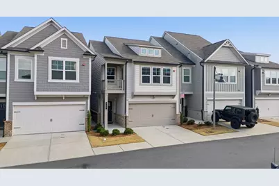 325 Hayden Circle, Woodstock, GA 30189 - Photo 1