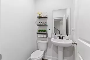 325 Hayden Cir, Woodstock, GA 30189 - Photo 19