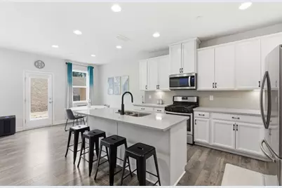 325 Hayden Circle, Woodstock, GA 30189 - Photo 5