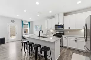 325 Hayden Cir, Woodstock, GA 30189 - Photo 5