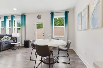 325 Hayden Circle, Woodstock, GA 30189 - Photo 11