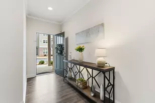 325 Hayden Cir, Woodstock, GA 30189 - Photo 3