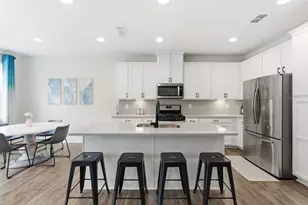 325 Hayden Cir, Woodstock, GA 30189 - Photo 7