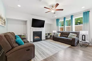 325 Hayden Cir, Woodstock, GA 30189 - Photo 15