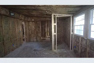 2535 Edwards Drive NW, Atlanta, GA 30318 - Photo 5