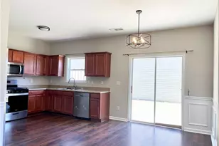 2090 Lakeshore Overlook Dr NW, Kennesaw, GA 30152 - Photo 11