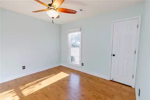 5790 Newberry Point Dr, Flowery Branch, GA 30542 - Photo 39