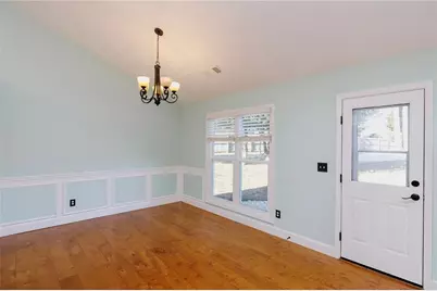 5790 Newberry Point Drive, Flowery Branch, GA 30542 - Photo 5