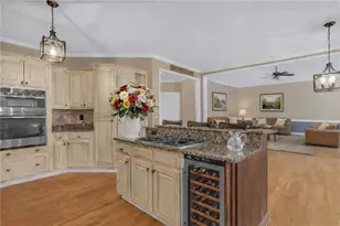 105 Kensington Pond Ct, Roswell, GA 30075 - Photo 9