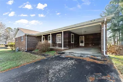 3750 Robinson Drive, Oakwood, GA 30566 - Photo 5