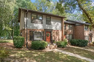 541 North White St, Carrollton, GA 30117 - Photo 5